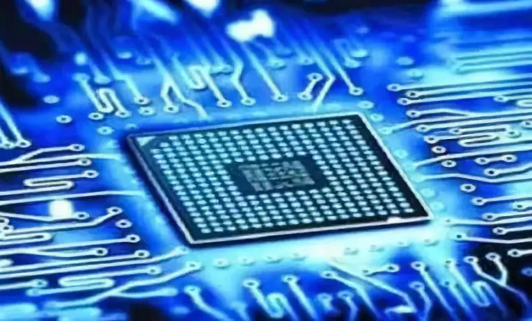 AI不只是統(tǒng)計(jì)學(xué) 阿里機(jī)器智能實(shí)驗(yàn)室主任金榕談人工智能新視野，同時中外合作開發(fā)光量子計(jì)算芯片